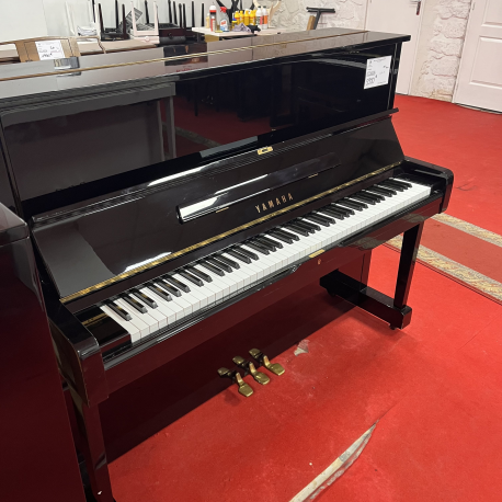 Yamaha U1 laqué noir