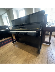 Yamaha U1 laqué noir